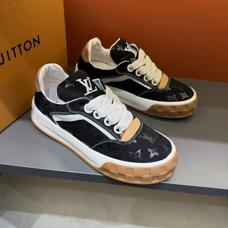 Picture of Louis Vuitton Shoes _SKULVsz38-45jyq012215919